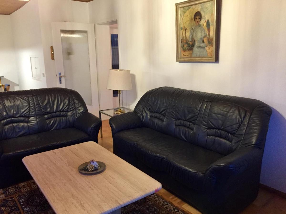 דירות Niederdorfelden Blaues Haus מראה חיצוני תמונה